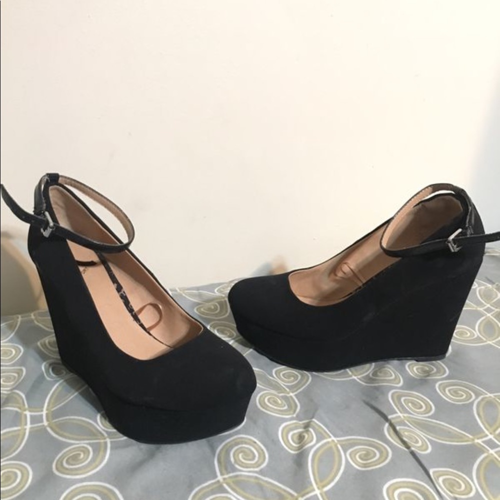 Report wedges
